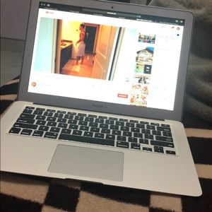 Meet your Posher, Amar